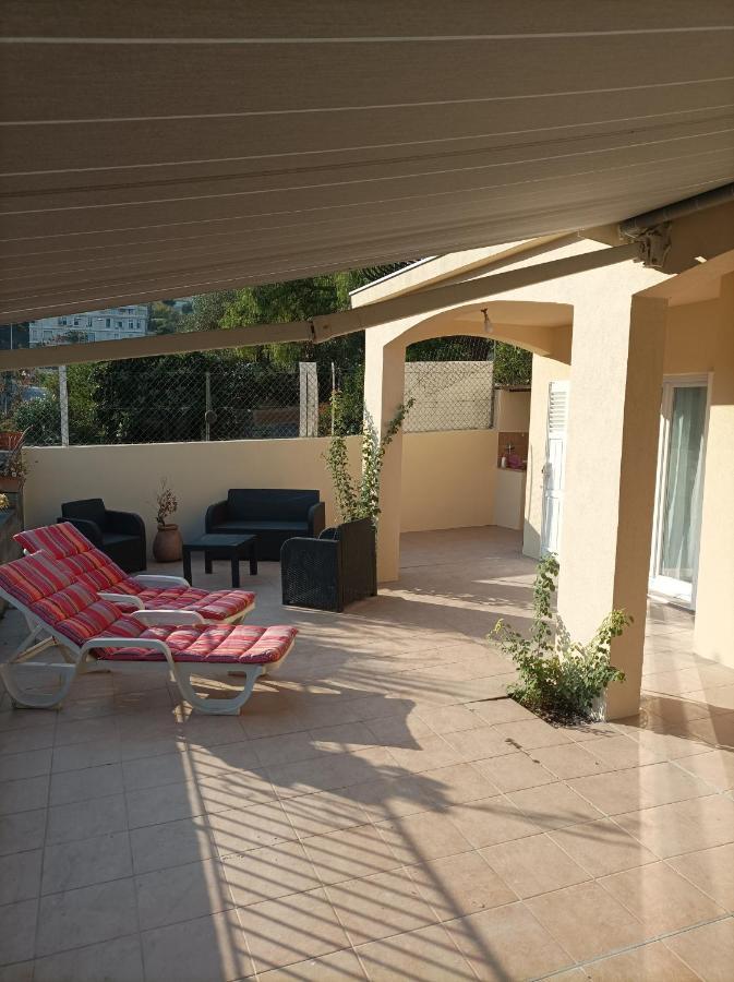 Tres Bel Appartement Entier Proche De La Mer 2 Chambres 1 Salon Vallauris Exterior foto